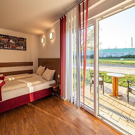 Pension zum Bergmann Bohlen  Ruang foto