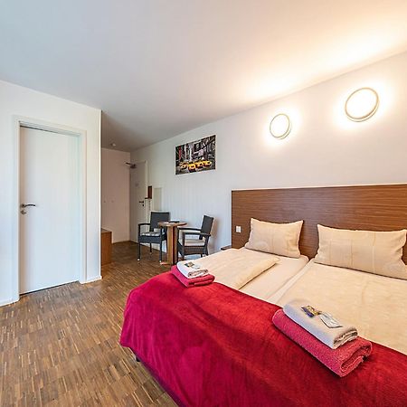 Pension zum Bergmann Bohlen  Ruang foto